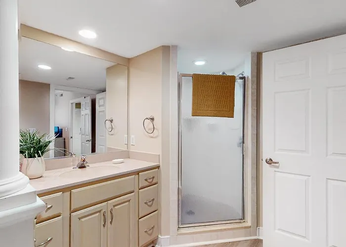Adagio Apartment *